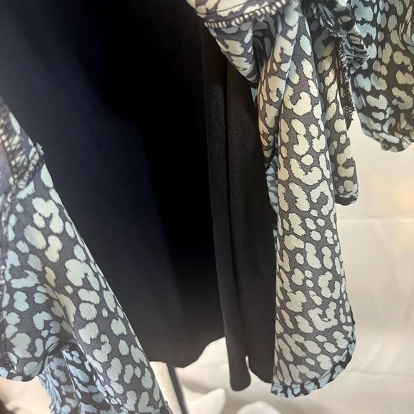 Mi Ami Blue Animal Print Fit & Flare Dress Size XS - Picture 9 of 13